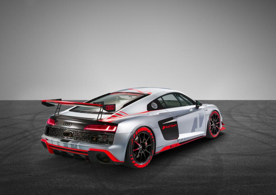  Audi R8 LMS GT4 2019 года  (фото 34 из 37)